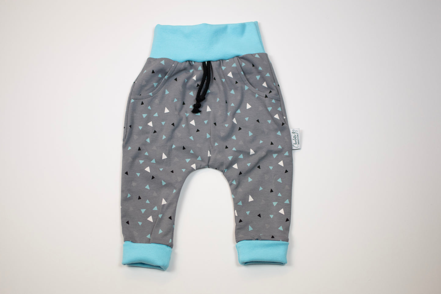 Pumphose Mayla Print | grau mit Dreiecken